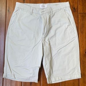 Goodfellow men’s shorts. Size 30. Light grey. Excellent condition